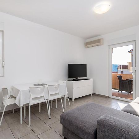 Apartment Tonka Barbat na Rabu Esterno foto